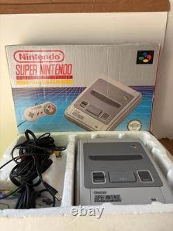 1992 Super Nintendo SNES Console HK Model SNSP-S-CD-HKV Mint Condition