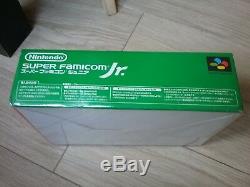 Console Nintendo Super Famicom Junior jr NEAR MINT complete en boite sfc snes