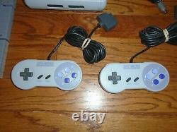 Mini Jr. Super Nintendo video game system/console, 2 controllers, 8 Games SNES