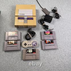 Nintendo Console Super Nintendo SNES System Bundle Games Controller SNS-001