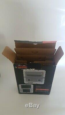 Nintendo new 3DS XL Limited Edition Super Nintendo SNES Edition + Charger