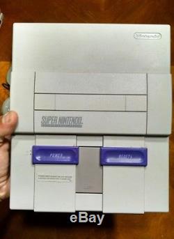 Original Super Nintendo SNES Console System Lot, 8 Games, 2 Controllers