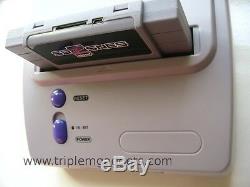 Retro Super Nintendo / SNES Console Plays Super NES Cartridges