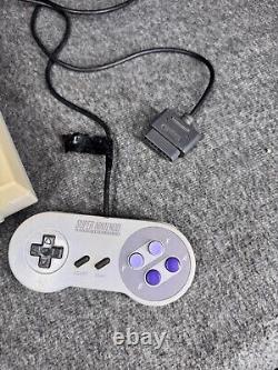 SNES Super Nintendo ConsoleOriginal Vintage Video Games Controller