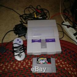 Snes console with av, controller and power supply (Super Nintendo)