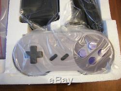 Super NES System new in box nintendo nib sealed snes TOYS'R US Exclusive 1997