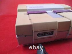 Super Nintendo Console SNES System with 2 Controllers AV Power Super Mario World