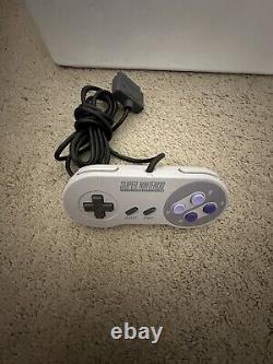 Super Nintendo Control Set Console SNES SNS-001 Complete In Box With 6 Games