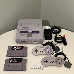 Super Nintendo Entertainment System SNES Console, 2 Controllers, 2 Games TESTED