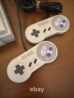 Super Nintendo Entertainment System SNES Console SNS-001 Video Bundle 2 Games