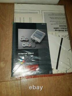 Super Nintendo SNES Console Boxed with Super Street Fighter 2 Game Working