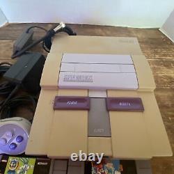 Super Nintendo SNES Console System SNS-001 with A/V, Power Cord + 2 Games TESTED