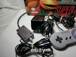 Super Nintendo SNES Donkey Kong Console with box
