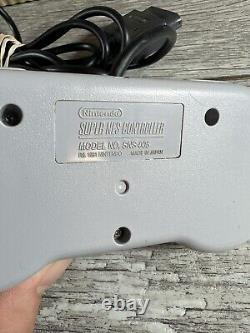 Super Nintendo SNES Game System Console Bundle SNS-001 4 Games Lion King Shaq