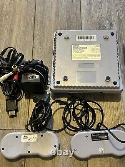 Super Nintendo SNES JR Mini Console Bundle With 2 Controllers And Games Tested