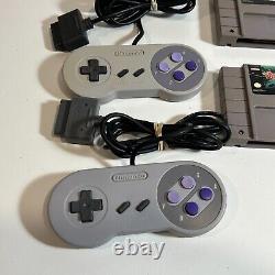 Super Nintendo SNES Jr, 3 controllers Tested with 4 Games. Paperboy 2 etc E172