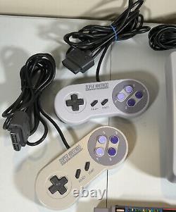Console Super Nintendo Entertainment System MINI SNES Jr SNS-101 avec 6 jeux