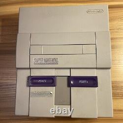 Console Super Nintendo SNES Bundle & 2 manettes en très bon état TESTÉ