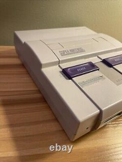 Console Super Nintendo SNES Bundle & 2 manettes en très bon état TESTÉ