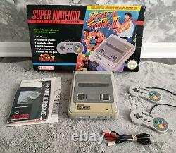 Console Super Nintendo SNES Édition Street Fighter 2 Boîte Variante PAL Incomplète