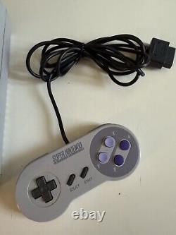 Console Super Nintendo SNES, Manette OEM, Câbles et Console Testés et Fonctionnels