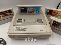 Console Super Nintendo SNES Rénovée Bundle Mario Kart 4 Jeux 2 Manettes