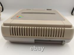 Console Super Nintendo SNES Rénovée Bundle Mario Kart 4 Jeux 2 Manettes