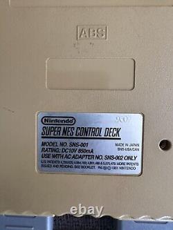 Console Super Nintendo SNES SNS-001 de 1991 avec tous les accessoires, 2 jeux et nettoyeur.