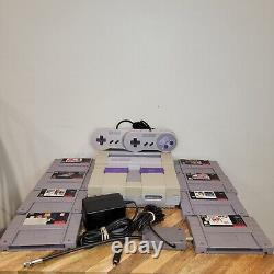 Console Super Nintendo SNES avec 8 jeux, 2 manettes, TESTÉE + FONCTIONNELLE.