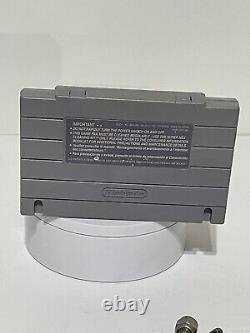 Console Super Nintendo SNES avec bundle de 2 manettes, câbles et jeu Super Mario World