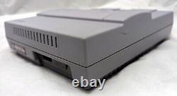 Console Super Nintendo SNES, ensemble avec manettes, câbles, jeux, récapitulatif et nettoyé.