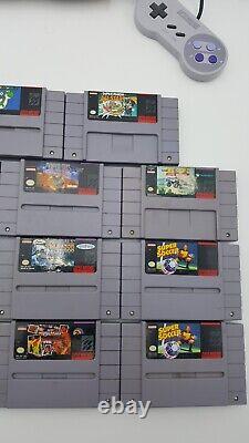 Console Super Nintendo Snes Et 15 Game Lot. Voir Les Pictures, Lire La Description