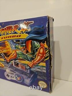 Console Super Nintendo Street Fighter 2 Turbo Edition en boîte (SNES) + Jeu supplémentaire