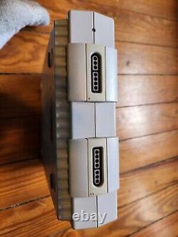 Console Super Nintendo avec manettes et jeux Bundle TESTÉ