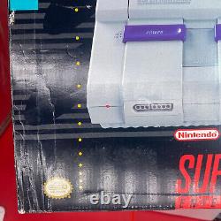 Ensemble de contrôle Super Nintendo SNES dans une boîte avec numéros de série correspondants, preuve d'achat intacte