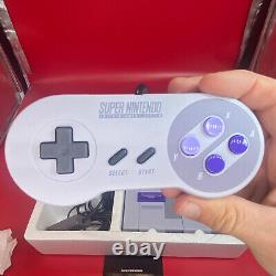 Ensemble de contrôle Super Nintendo SNES dans une boîte avec numéros de série correspondants, preuve d'achat intacte