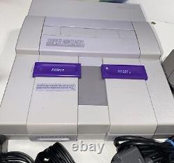 Lot de console Super Nintendo SNES avec 1 manette et 3 jeux testés