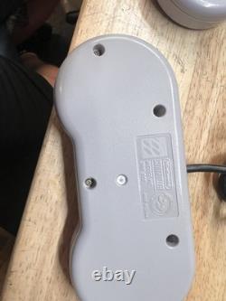 Pack de console Super Nintendo SNES OEM avec câbles d'alimentation et AV, 2 jeux, 2 manettes