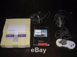 Snes Super Nintendo Entertainment System Console Classique Dans La Boîte D'origine