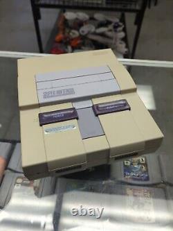 Super Nintendo Entertainment System SNES + Manette, Câbles et 2 Jeux Testés