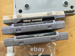 Super Nintendo Jr. Mini Système Snes 101 Avec 4 Jeux Et Contrôleur Testé Et Fonctionne