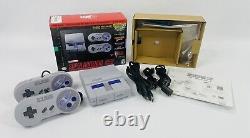 Super Nintendo SNES Classic Edition chargée de nombreux jeux LIRE LA DESCRIPTION