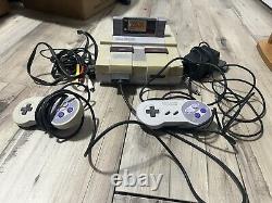 Super Nintendo SNES Console Bundle Lot, 2 manettes, 1 jeu, Zelda, testé