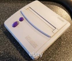 Super Nintendo SNES JR Junior Mini Console Bundle Avec Jeux TESTÉ BELLE FORME