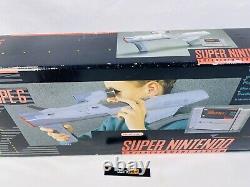 Super Nintendo SNES Super Scope 6 Pistolet Light Complet en Boîte avec Jeu et Manuel