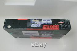 Super Nintendo Snes Console Avec Super Mario World Dans L'encadré Manuels Complet Cib