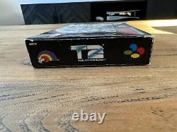 Terminator 2 T2 Le jeu d'arcade Super Nintendo SNES Boîte avec Manuel.