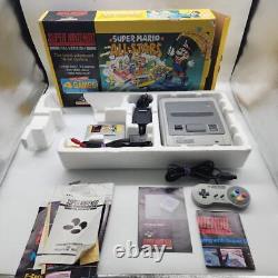 Traduction en français: Édition PAL de Super Mario All Stars pour le système de divertissement Super Nintendo (SNES)