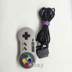 Traduction en français: Édition PAL de Super Mario All Stars pour le système de divertissement Super Nintendo (SNES)